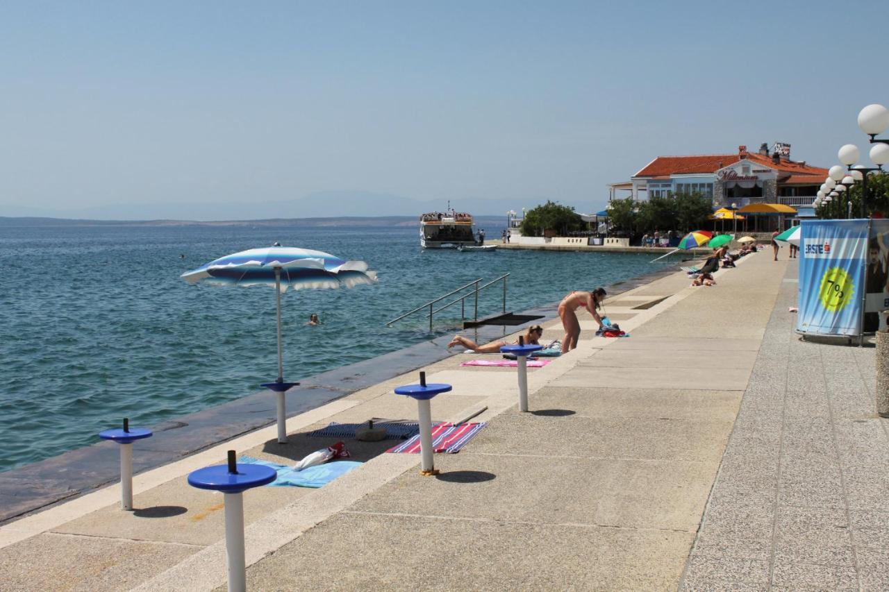Apartments With A Parking Space Selce, Crikvenica - 5531 Экстерьер фото